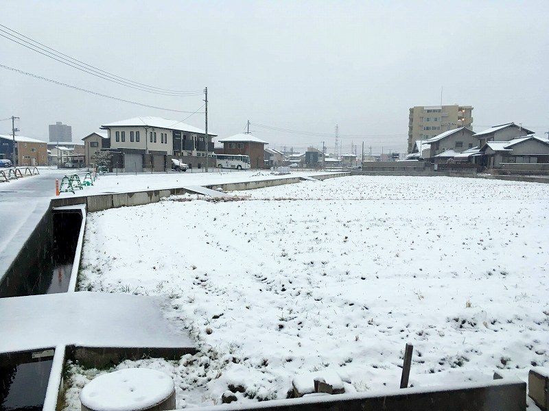 雪が積もった倉敷市